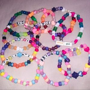 KANDI 🌈 pink girly colors / 10 singles